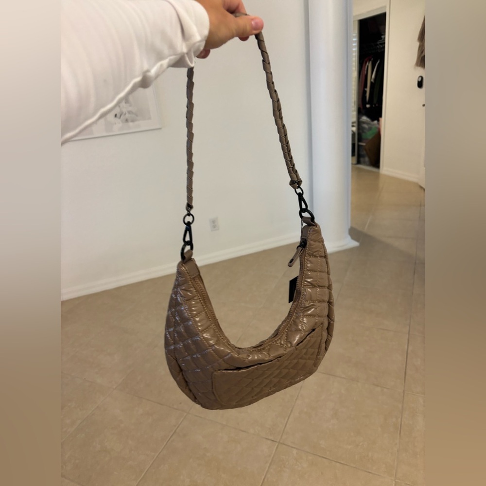 Quilted Pattern Tan Shoulder Bag With Crossbody Strap .